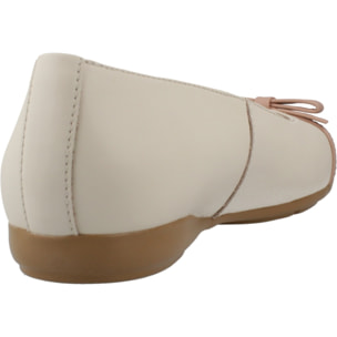 Bailarinas Mujer de la marca GEOX  modelo D ANNYTAH BEIS