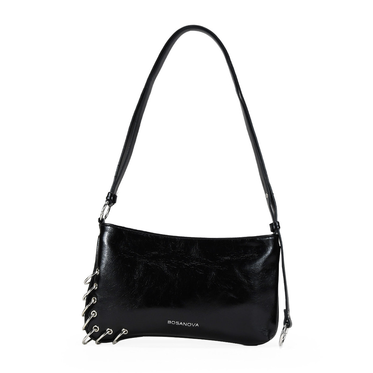 Bolso de hombro negro pequeño con anillas metálicas