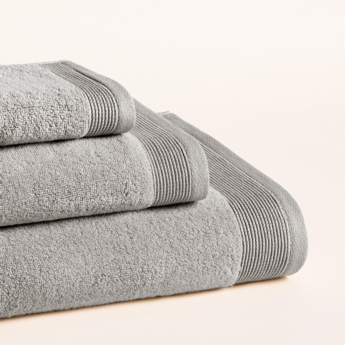 Lot de 3 serviettes Harmony Titanium - Zero Twist - 600 grammes