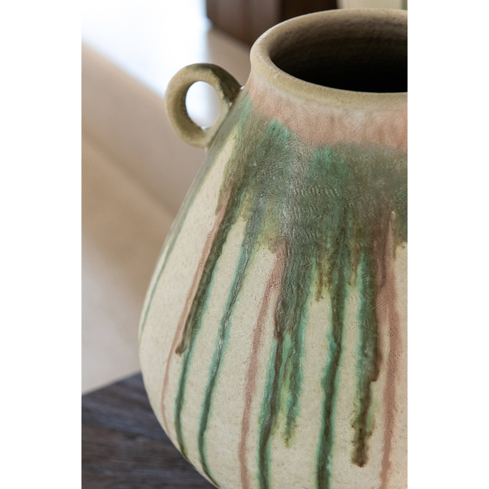 J-Line vase - céramique - vert olive/beige clair - large
