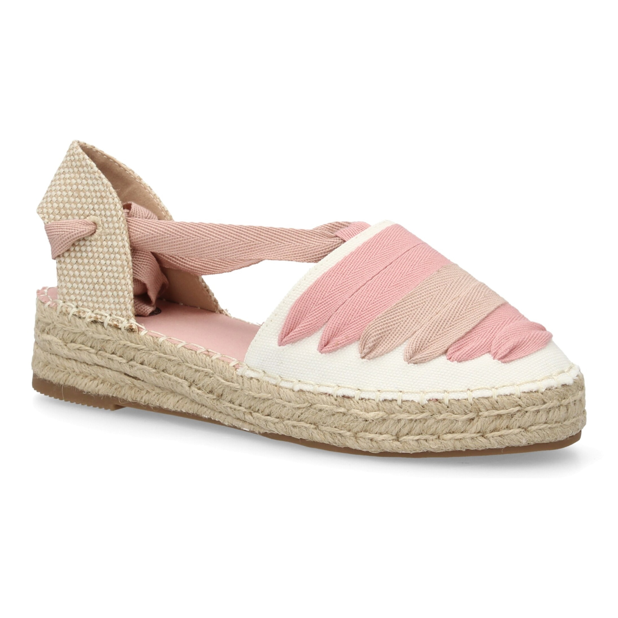 Sandalia de plataforma con cintas.