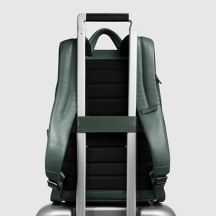 Piquadro Zaino porta pc e iPad® con tasca per Piquadro Smart Tracker, protezioni antiurto e RFID