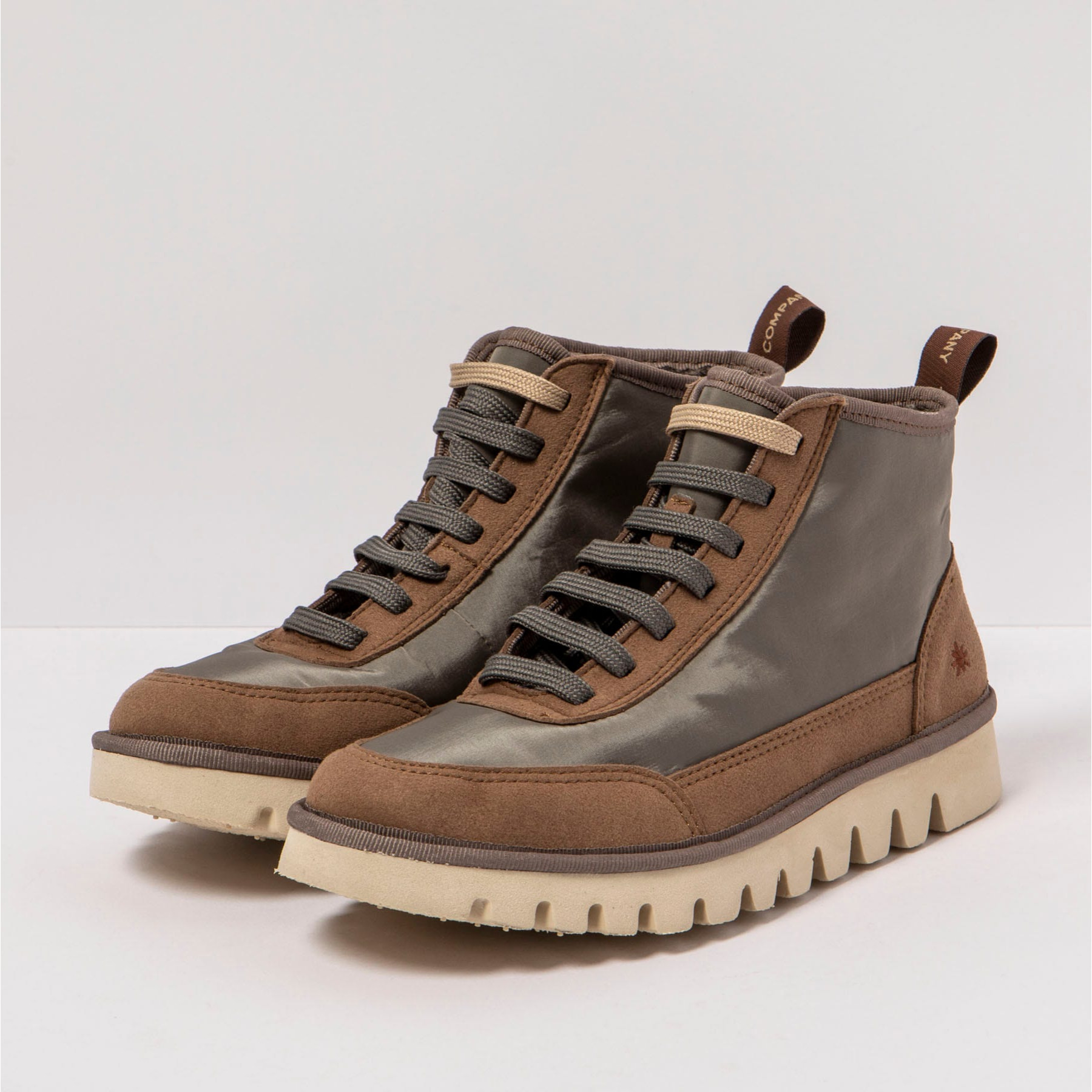 Botines 1585 NYLON TAUPE/ONTARIO color Taupe