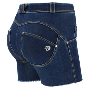 Shorts push up WR.UP® sfrangiati vita regular in denim navetta ecologico