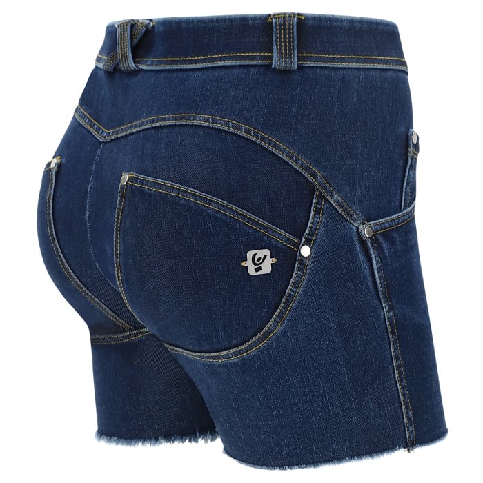 Shorts push up WR.UP® sfrangiati vita regular in denim navetta ecologico