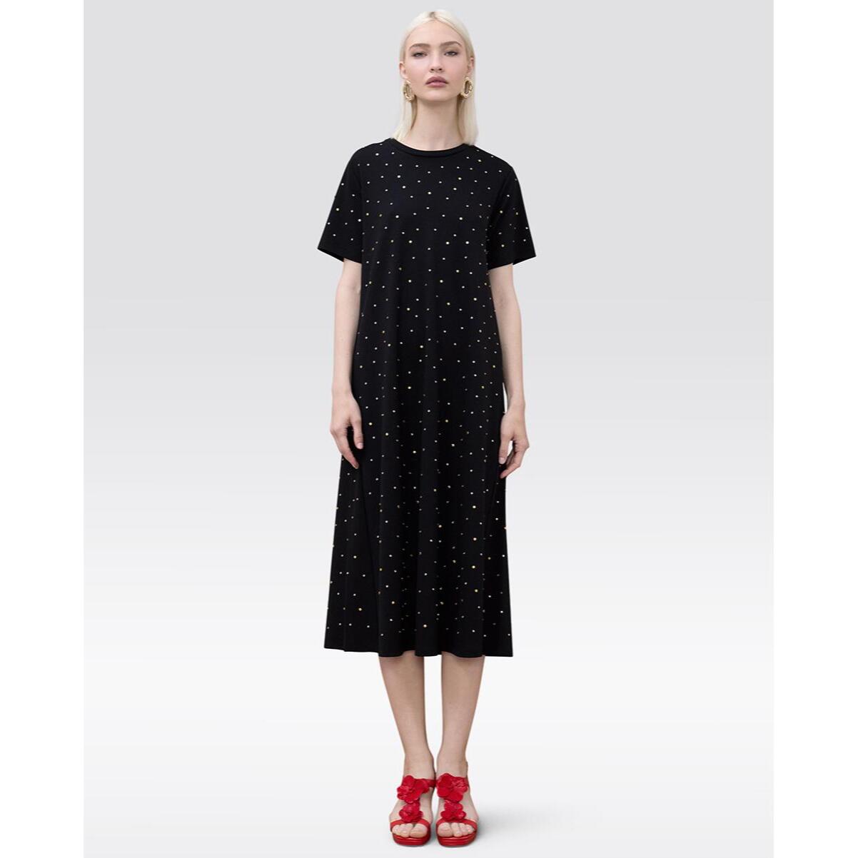 Abito a maniche corte con borchie