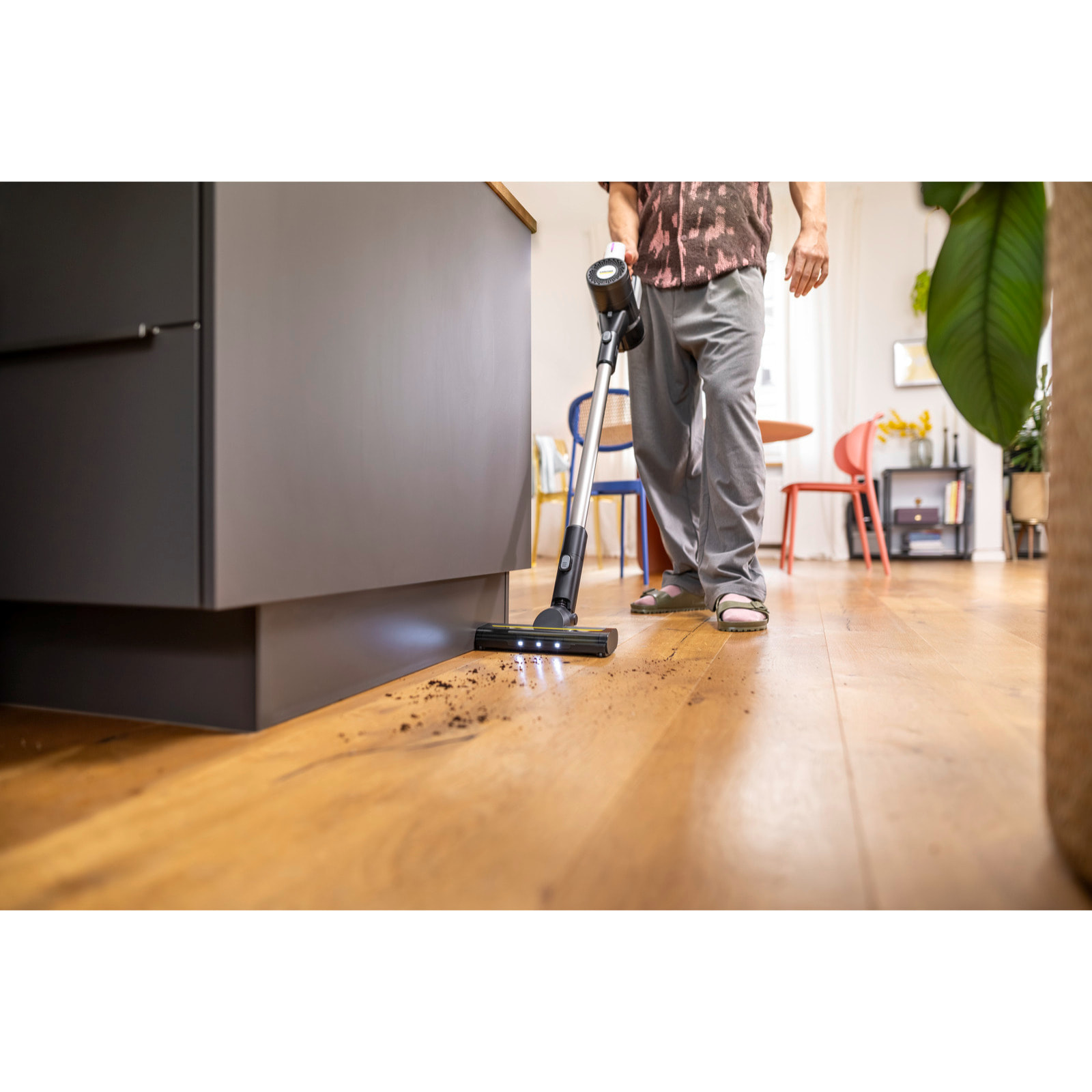 Aspirateur balai sans fil KARCHER VCS 3 Nano - autonomie 50 min - brosse turbo - filtre HEPA - chargeur USB-C