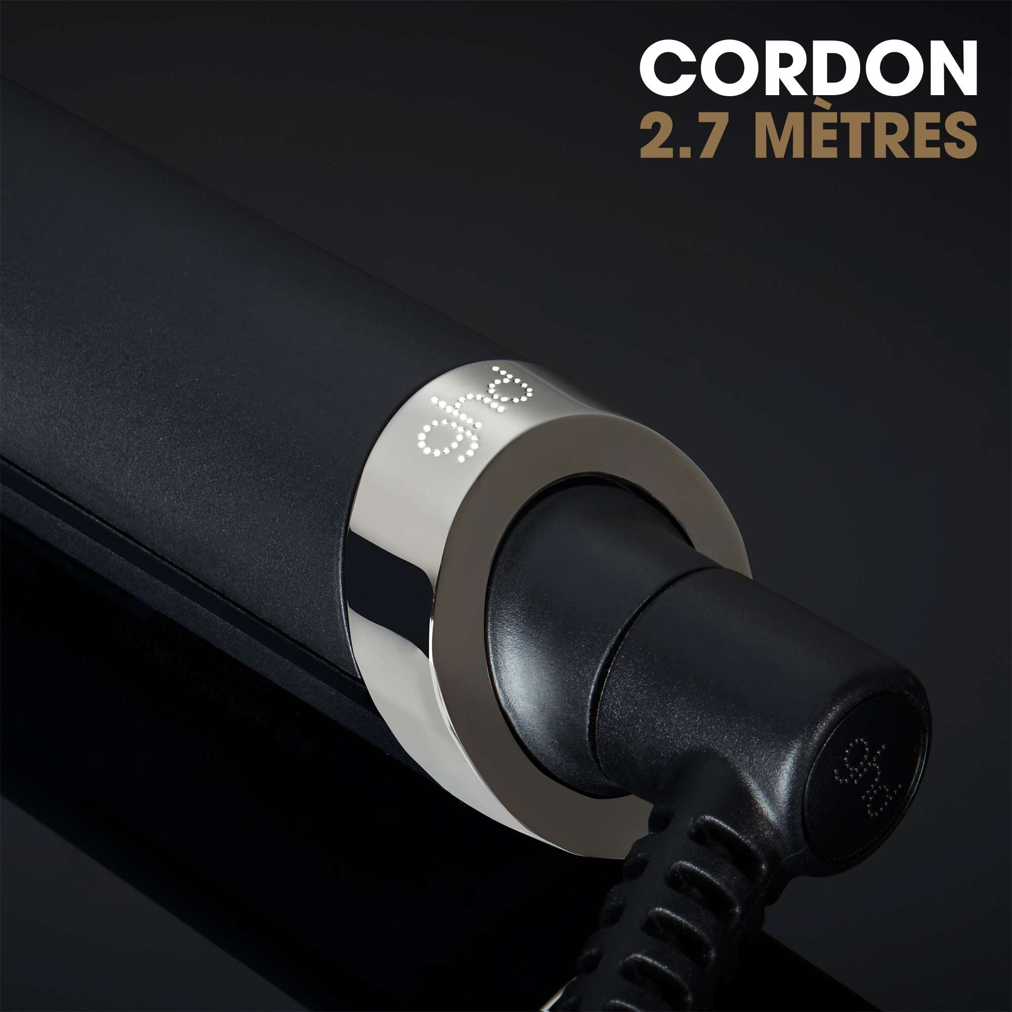 Coffret brosse lissante ghd glide, sa brosse à cheveux et sa pochette thermorésistante