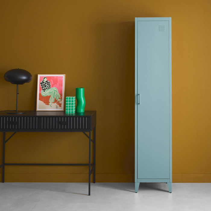 Armoire chambre en acier bleu clair. 4 espaces de rangement. casiers