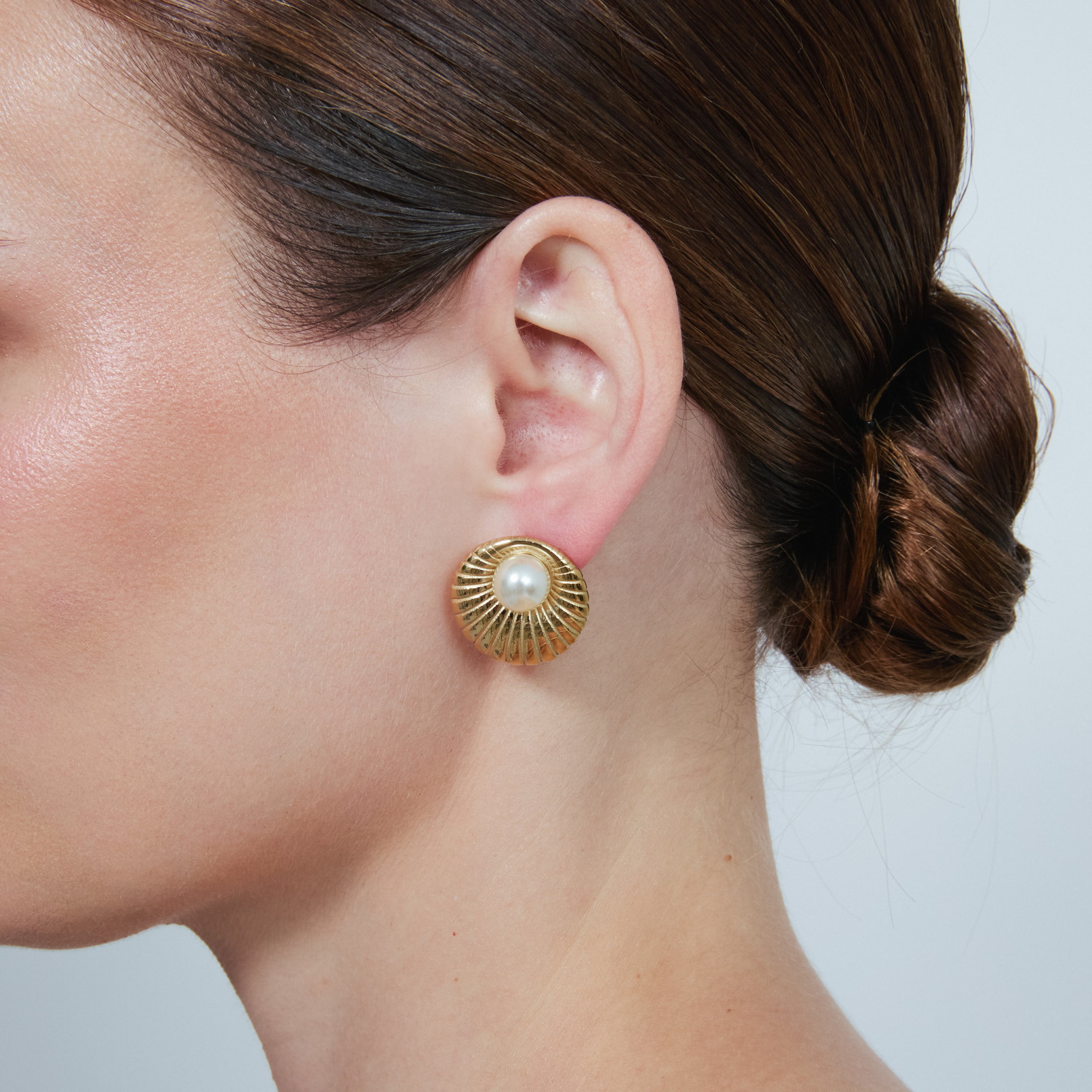 Pendientes Liusah acabado oro amarillo 18k