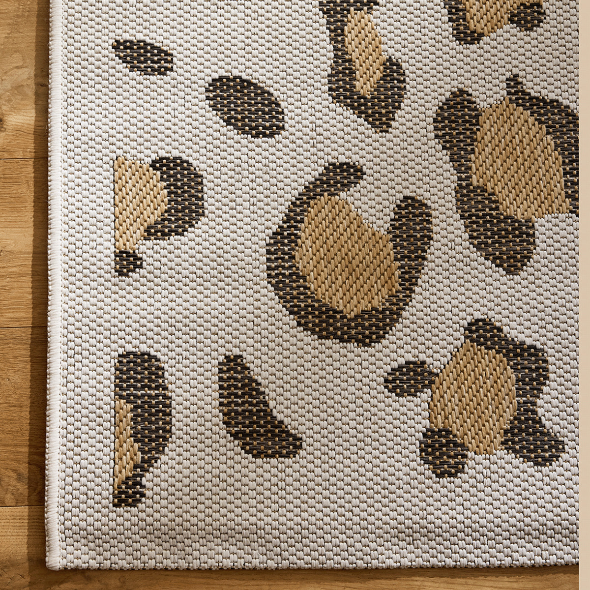 SAVANNA - Tapis intérieur/extérieur motif léopard crème