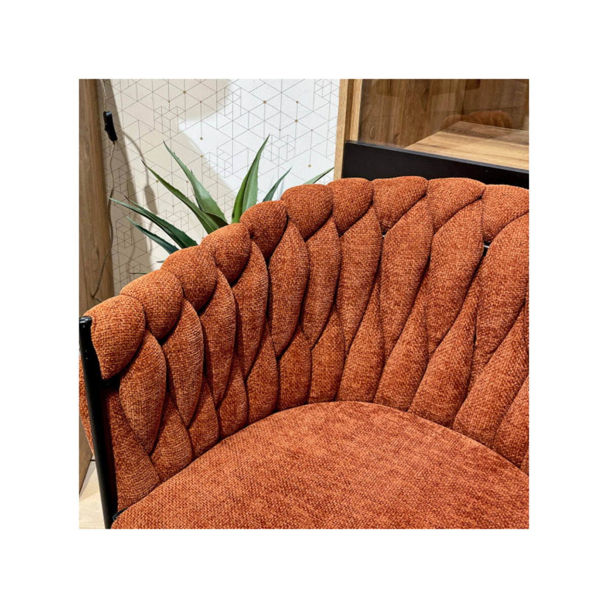Chaise en tissu maille tressé matelassé avec accoudoirs - MELODIE 2