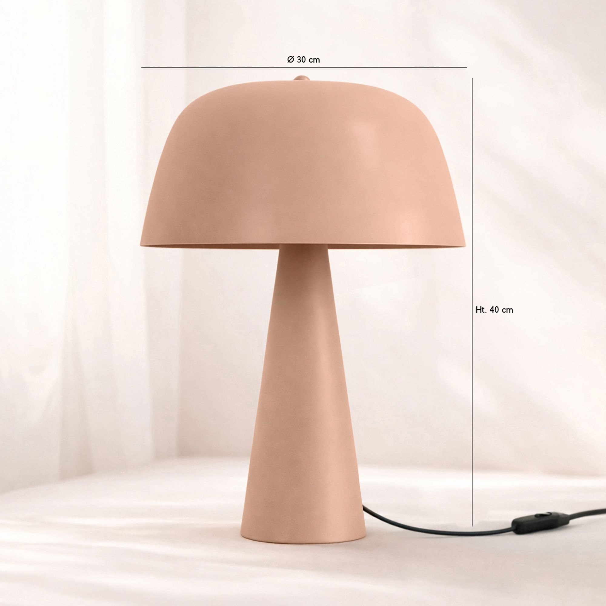 Lampe en métal mat rose KALYSTA