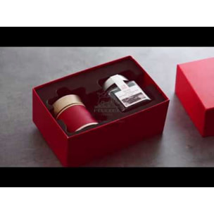 Moulin à poivre en cuir rouge Baya, 8 cm et poivre Tan Hoi 70g en coffret cadeau Poivre Haute Couture