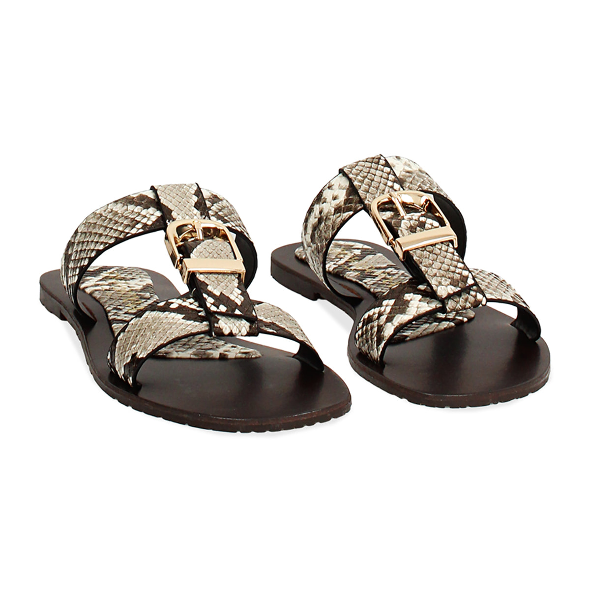 Sandalias planas beige con encanto veraniego