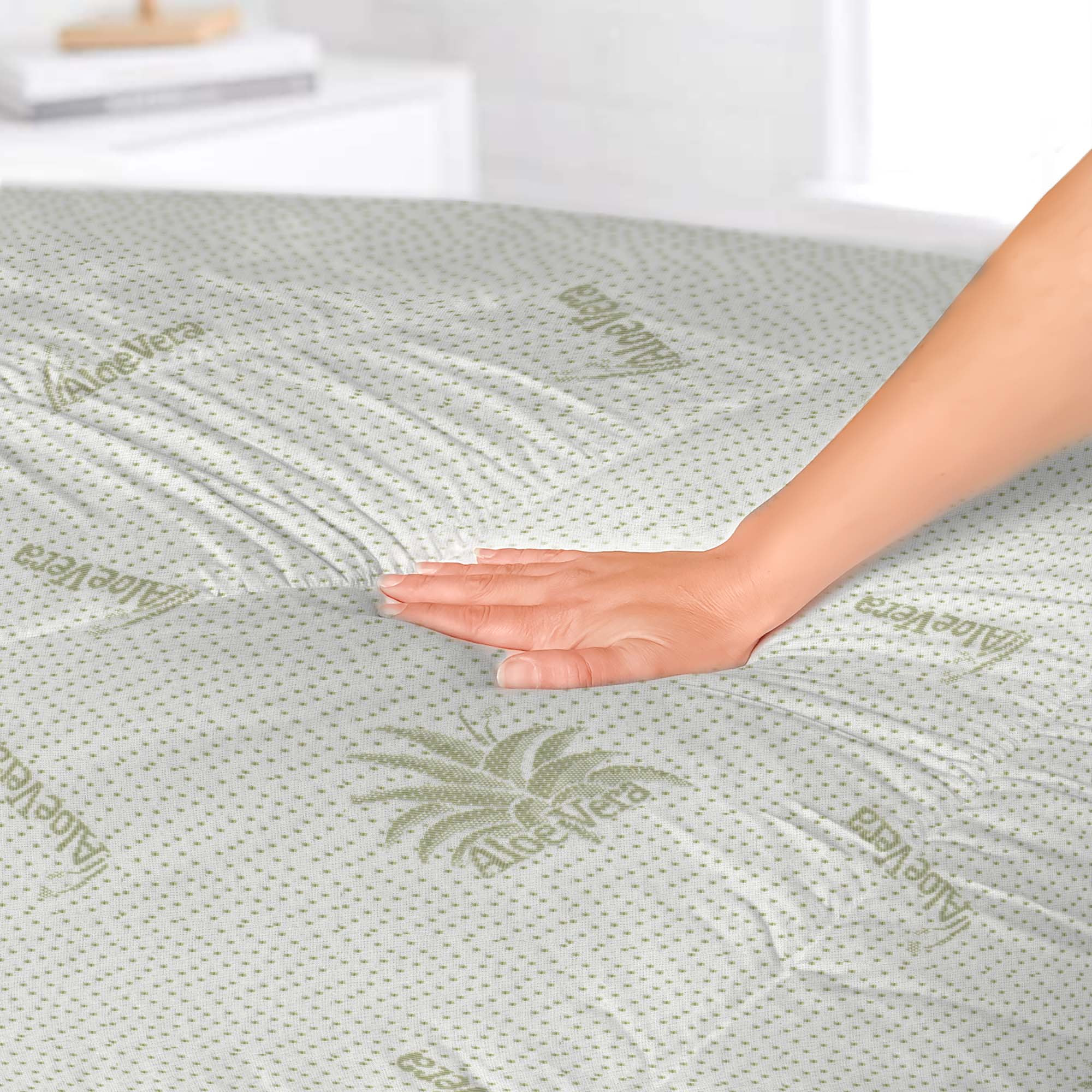 TOPPER TRAPUNTATO CON ELASTICI ALOE- BIANCO, SINGOLO