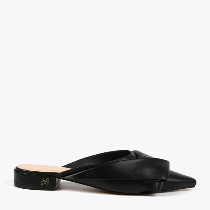 Mule con allacciatura
