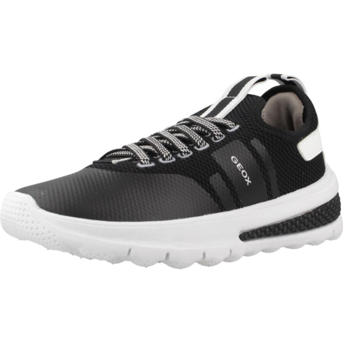 Zapatillas Niño de la marca GEOX  modelo J ACTIVART GIRL NEGRO