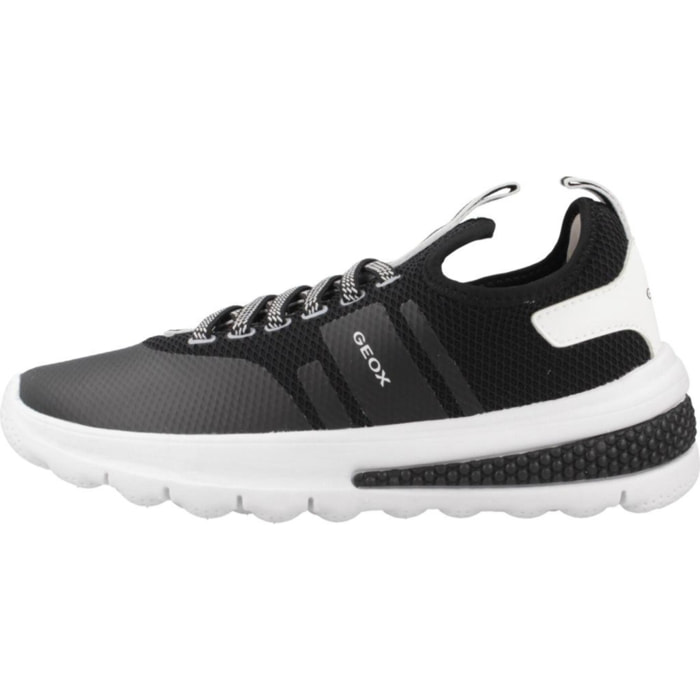 Zapatillas Niño de la marca GEOX  modelo J ACTIVART GIRL NEGRO