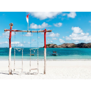 Papier peint panoramique balancoire sur la plage Intissé