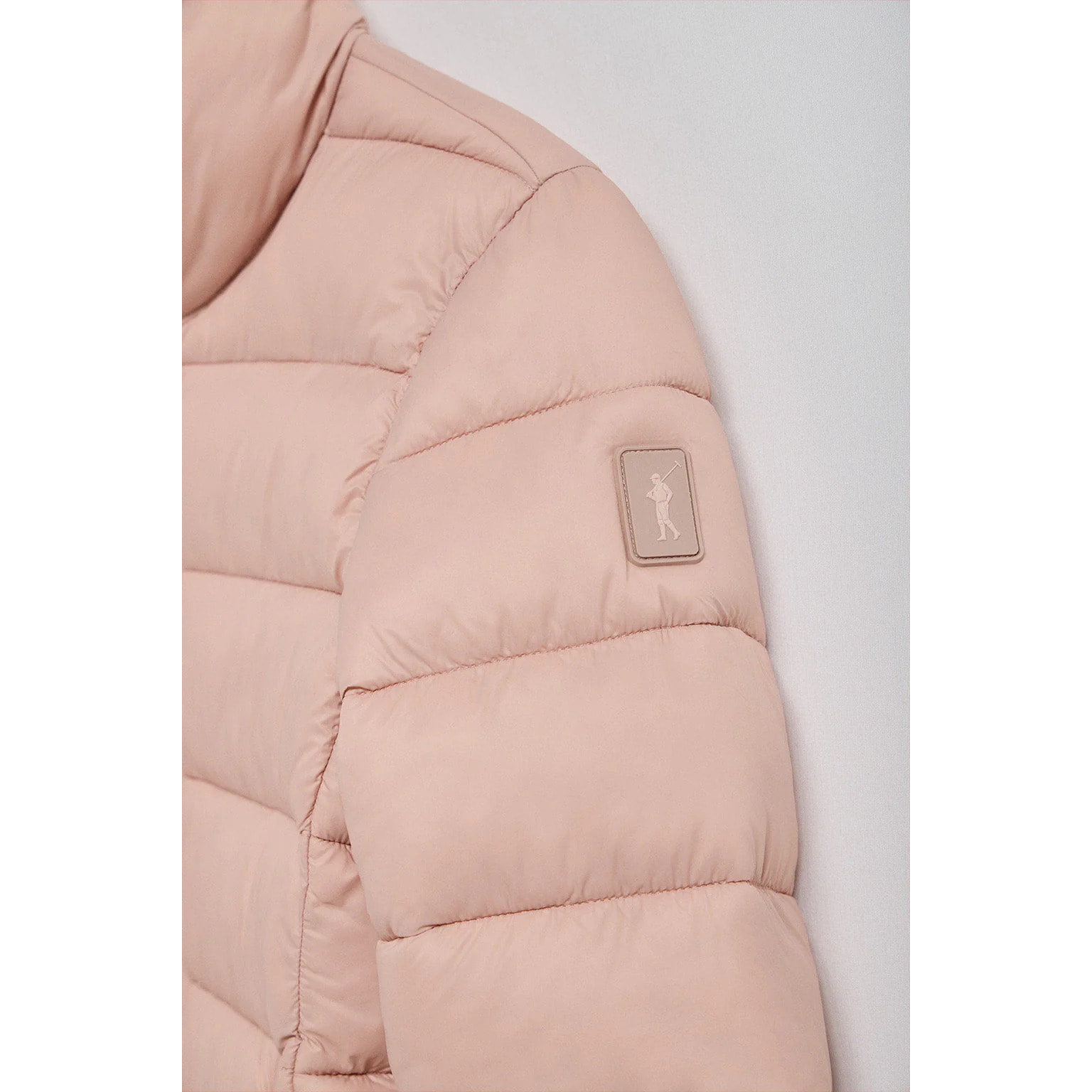 Chaqueta ultralight Susanne color rosa palo con parche Rigby Go