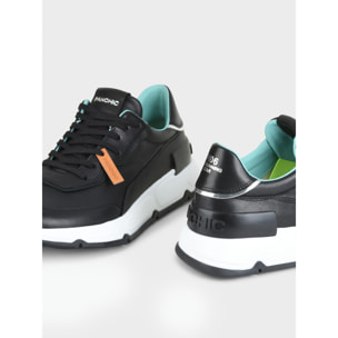 SNEAKER HOMBRE P06 DE PIEL Y PIEL EFECTO ESPEJO NEGRO PLATA