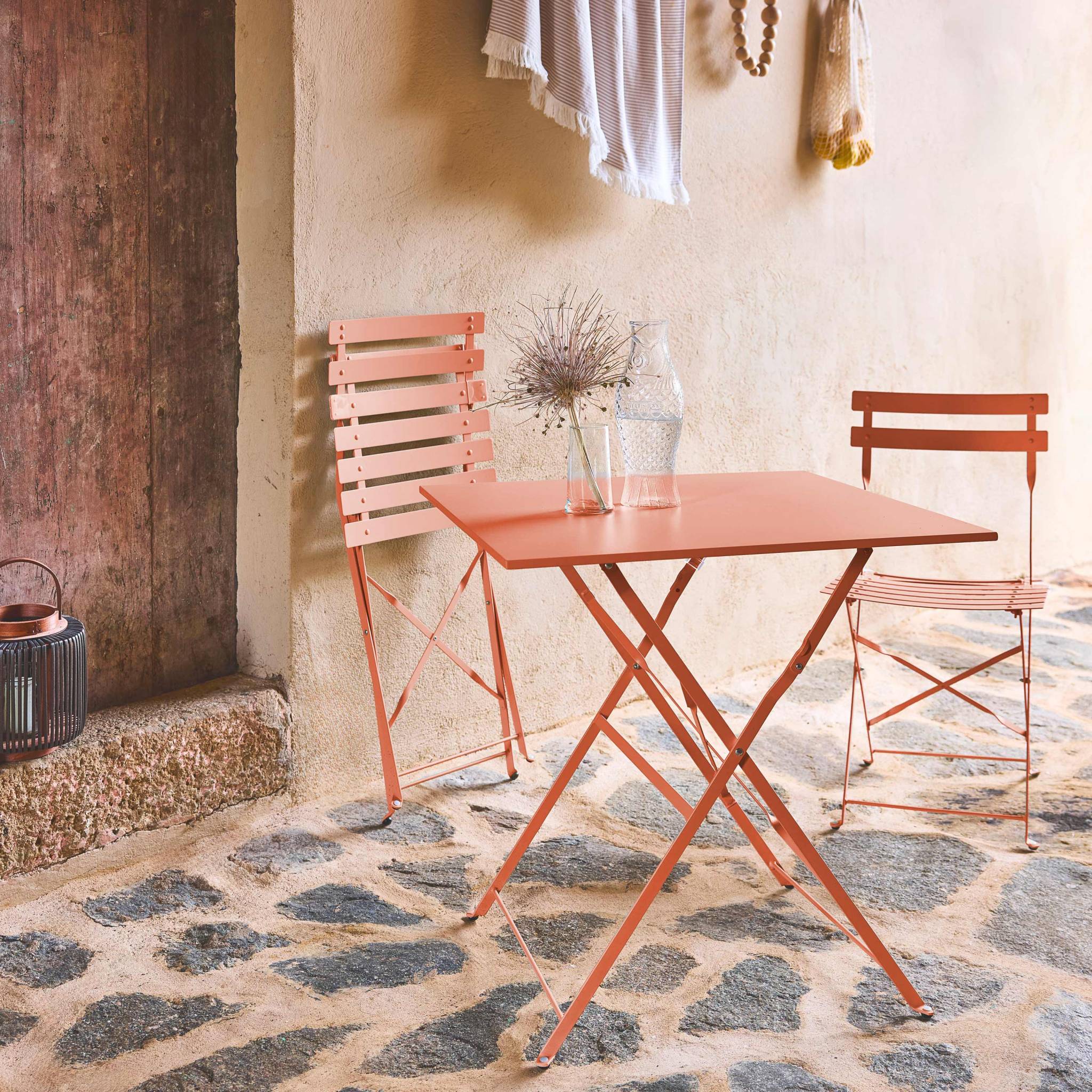 Table de jardin bistrot pliante métal + 2 assises EMILIA