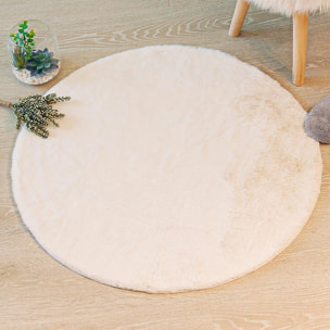 Tapis "Couka" effet fourrure blanc ivoire D80cm