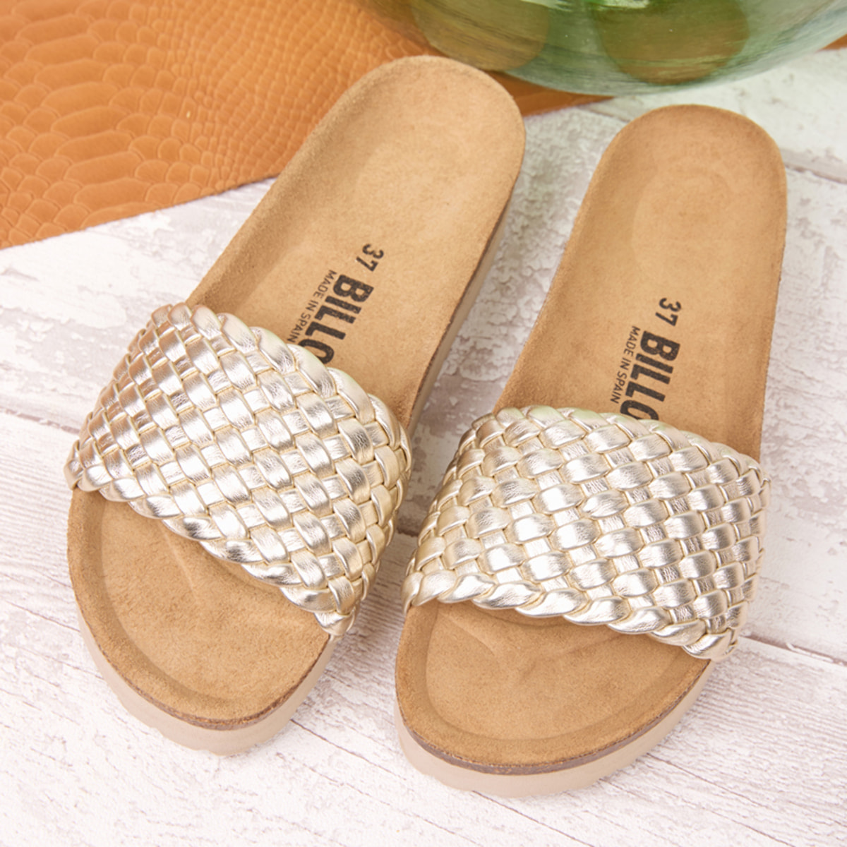 SANDALO CON ZEPPA BILLOWY DORATO