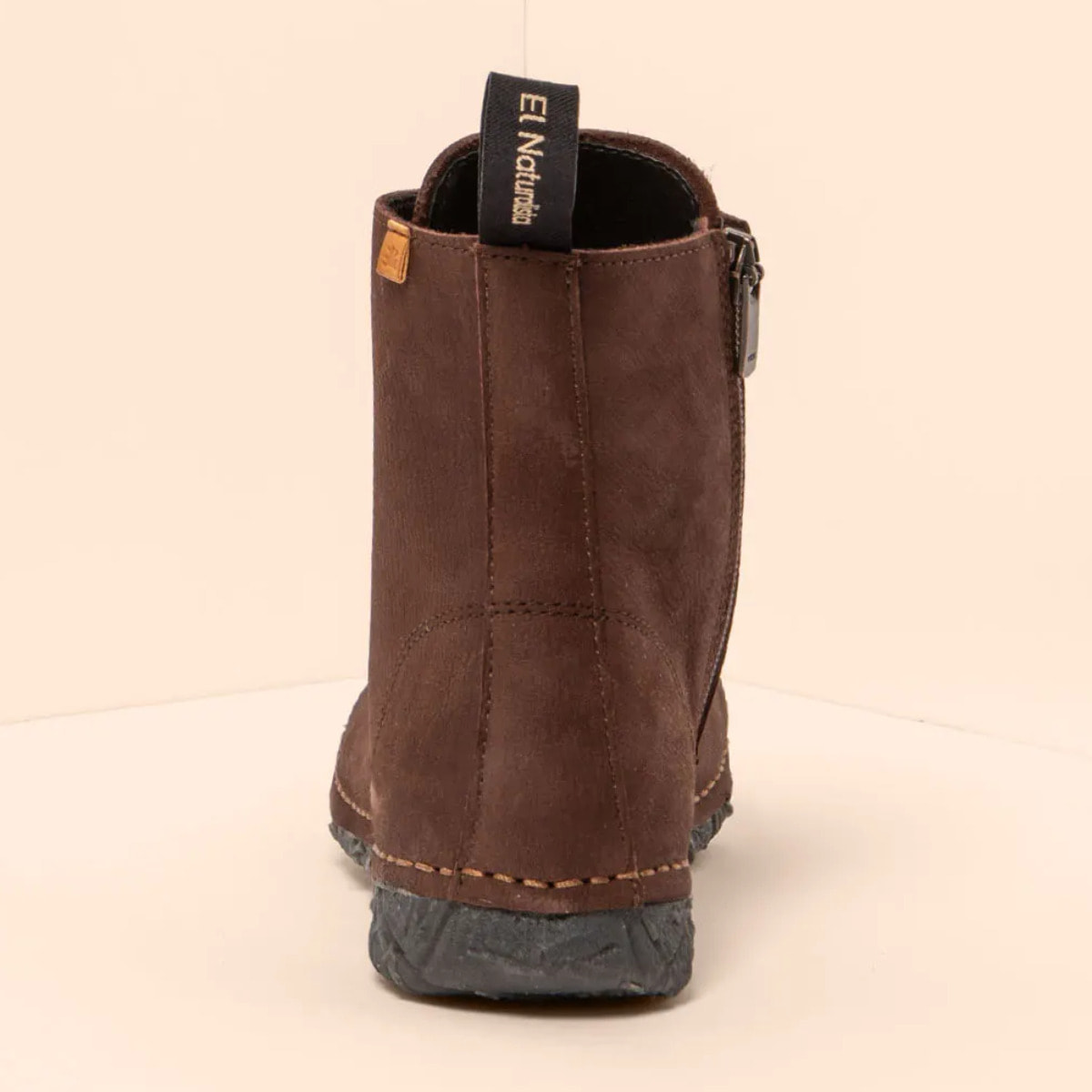 Botines N909 PLEASANT BROWN/ ANGKOR color Brown