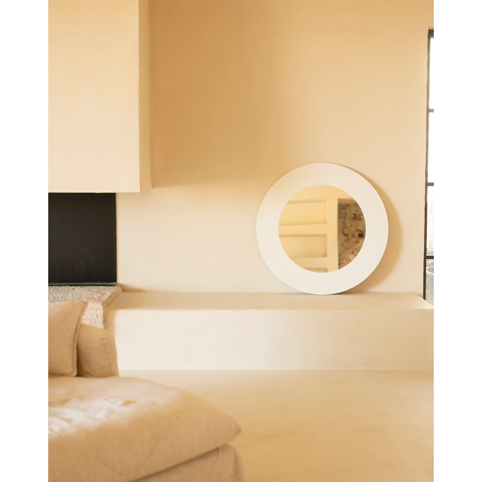 Miroir rond en microciment Ø90cm Hauteur: 90 Longueur: 90 Largeur: 1.8