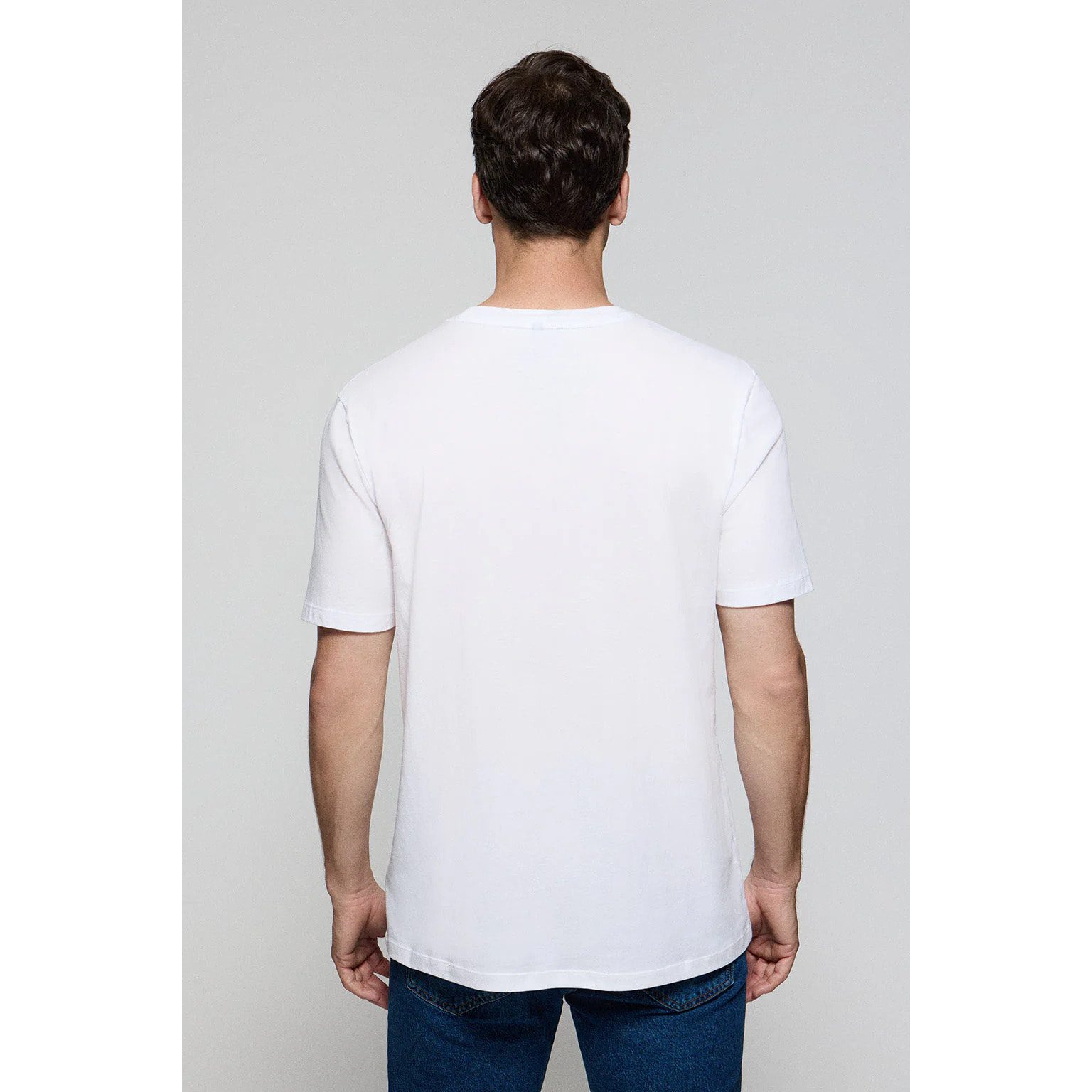 Camiseta Surfer loose fit blanca con logo minimal engomado Polo Club