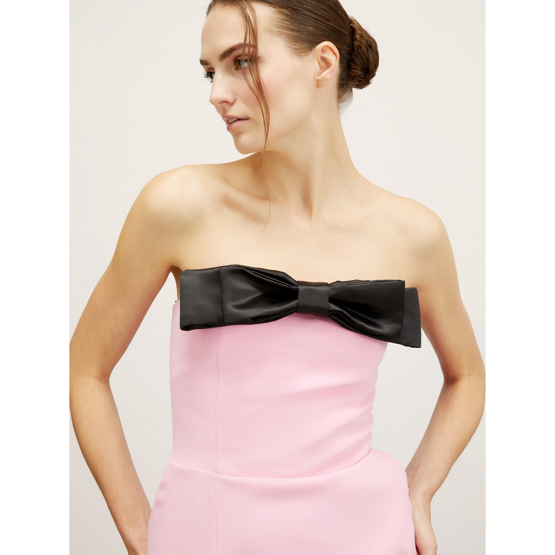 Motivi - Vestido corto bustier con maxi lazo - Rosa