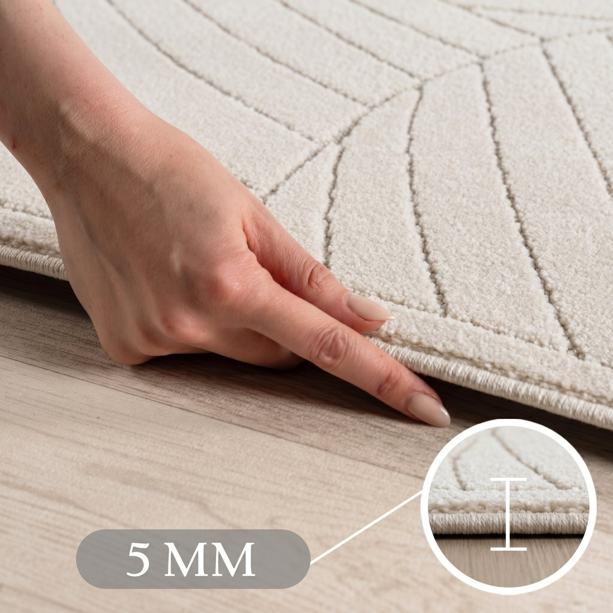 NOVA - Tapis intérieur/extérieur crème à motif feuilles