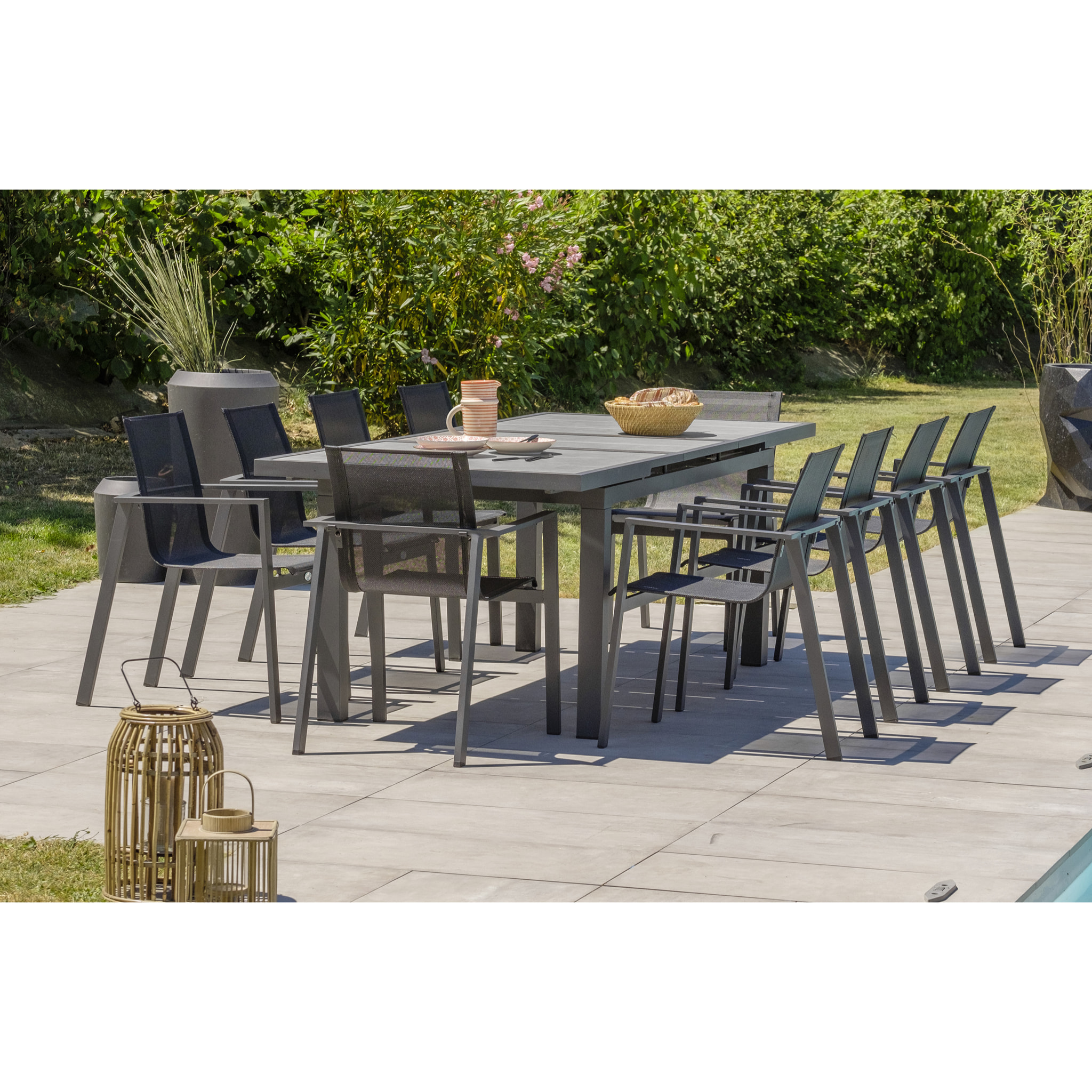 VENISE - Ensemble repas de jardin 10 places en aluminium gris anthracite
