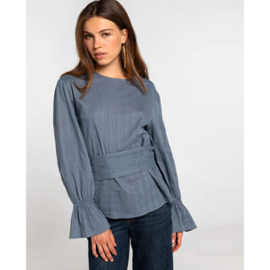 Blusa holgada con cuello barco