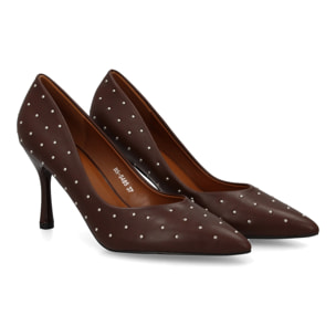 Stiletto mujer con pequeñas tachuelas metálicas