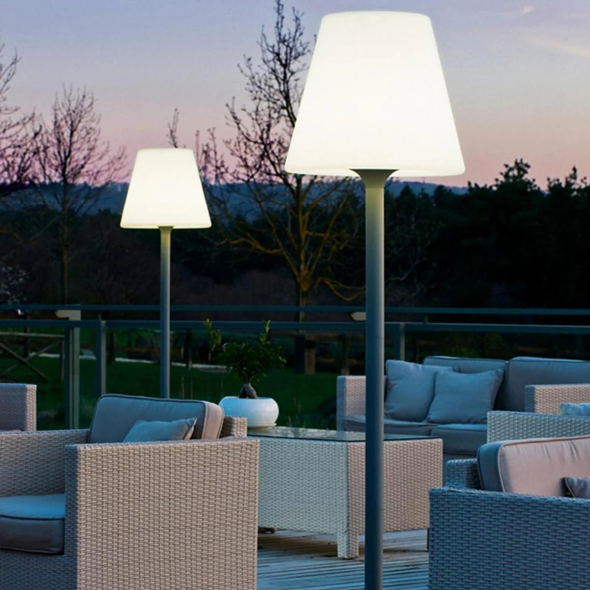 Lampadaire secteur STANDY E27 H180CM