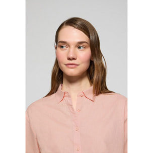 Camisa color salmón loose fit de lino y algodón con monograma bordado