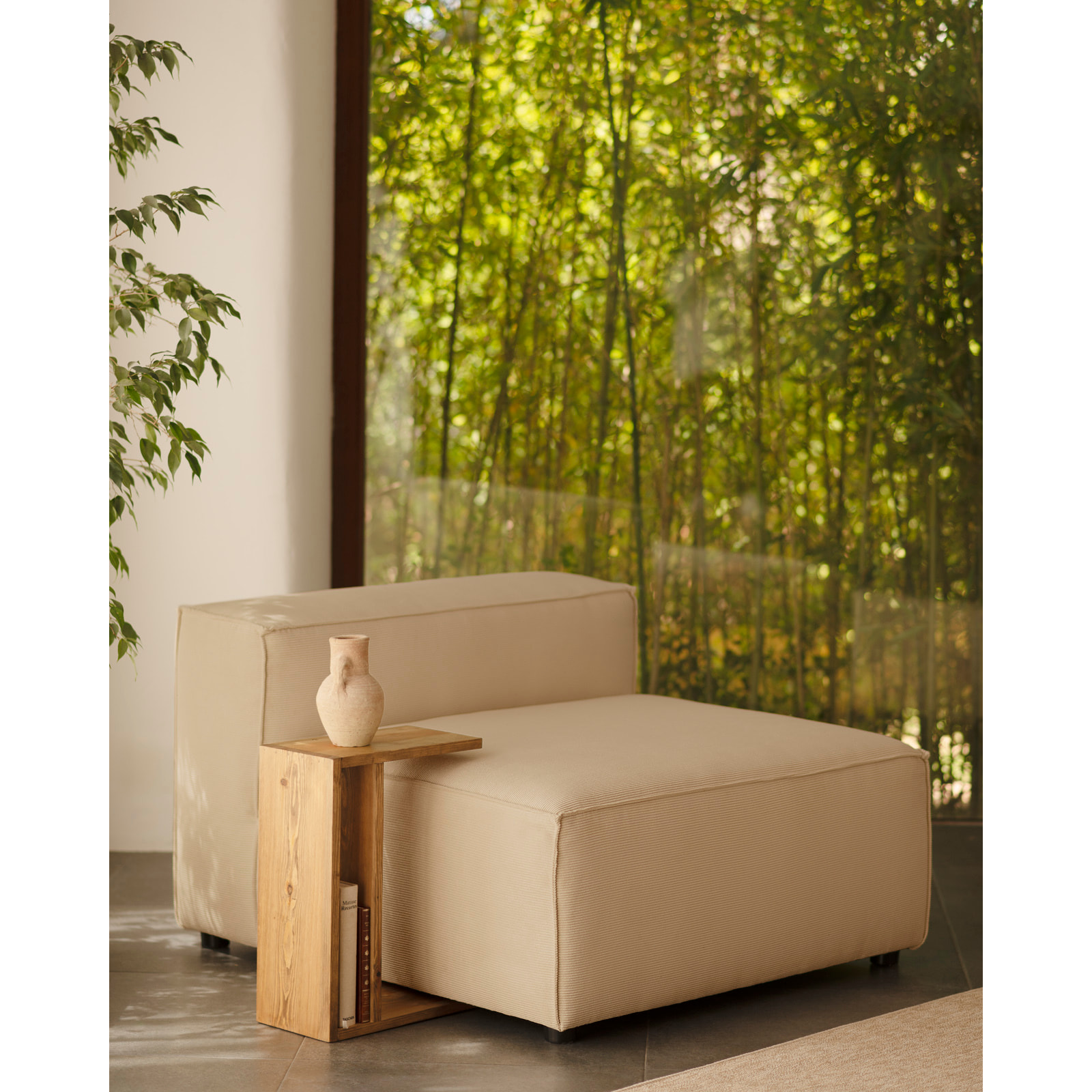 Fauteuil en velours côtelé couleur beige de 110x90cm Hauteur: 70 Longueur: 110 Largeur: 90