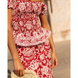 Blusa de mujer crop con tirantes caídos y cuerpo nido de abeja