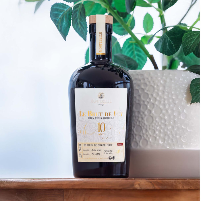 Rhum Vieux Agricole Montebello 10 ans Brut de Fût BATCH 1 - Guadeloupe | 46.9% vol | 70cl