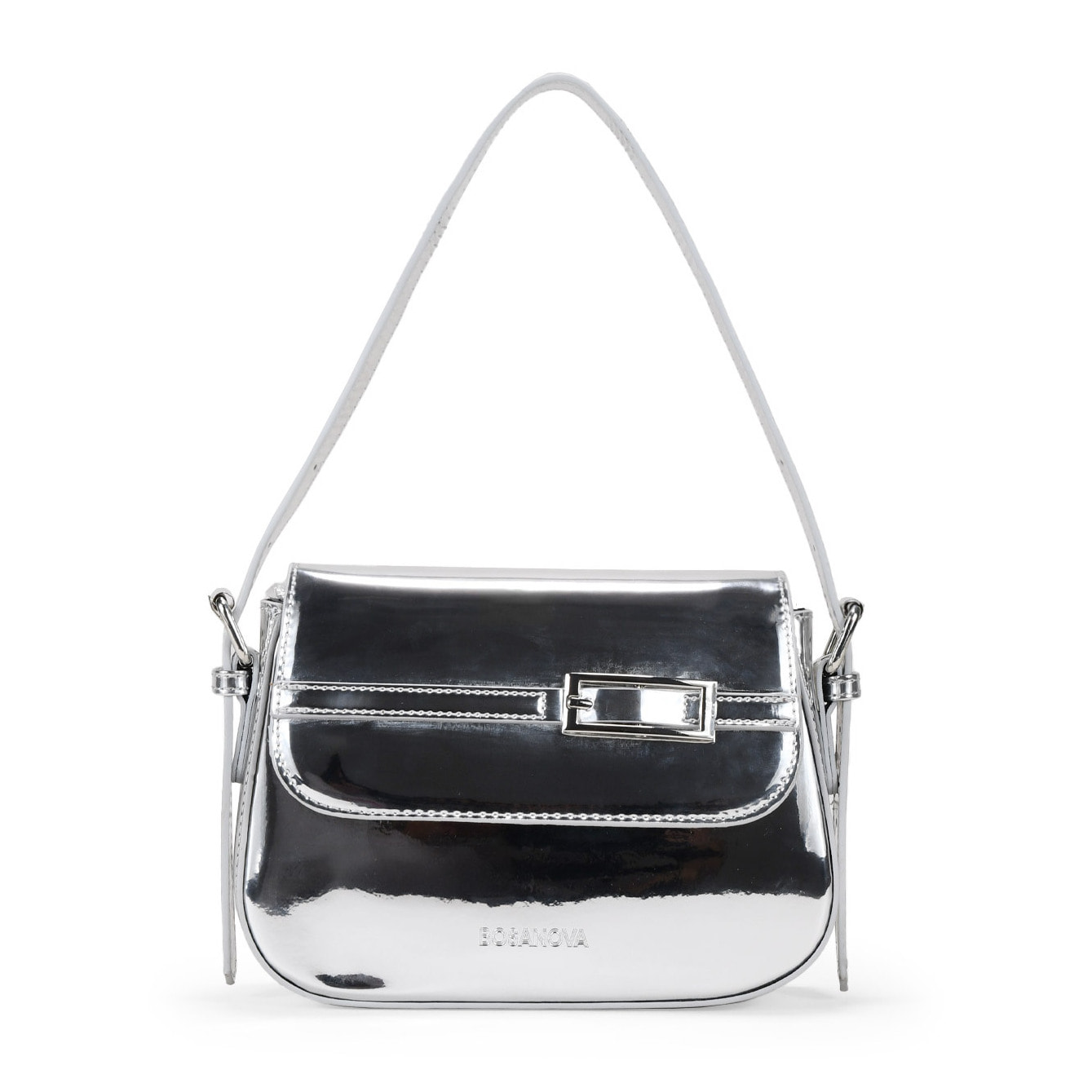 Bolso de hombro plateado con solapa y cinturón