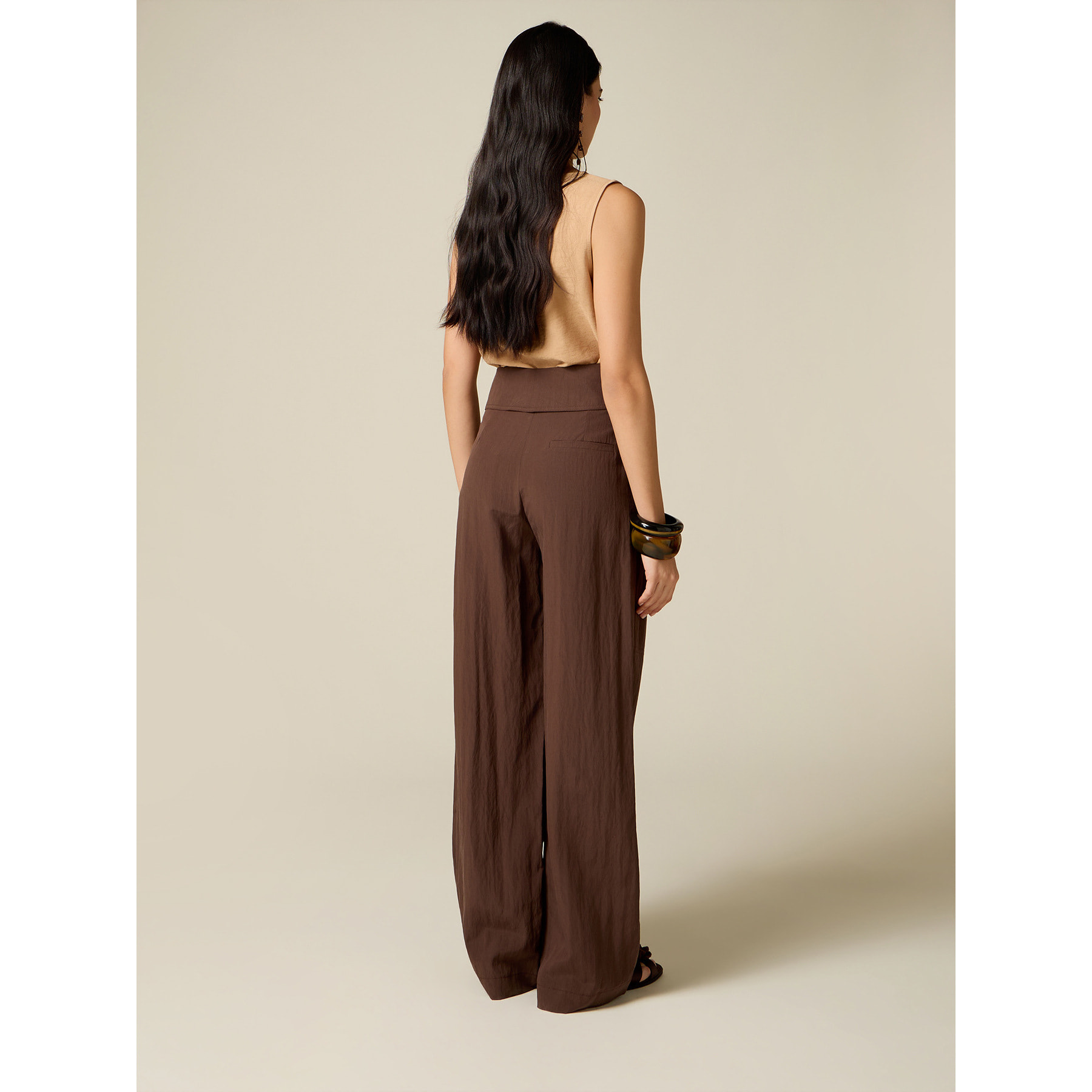 Oltre - Pantaloni palazzo con vita ripiegata - Marrone