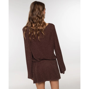 Vestido corto de punto con brillo y diseño acampanado