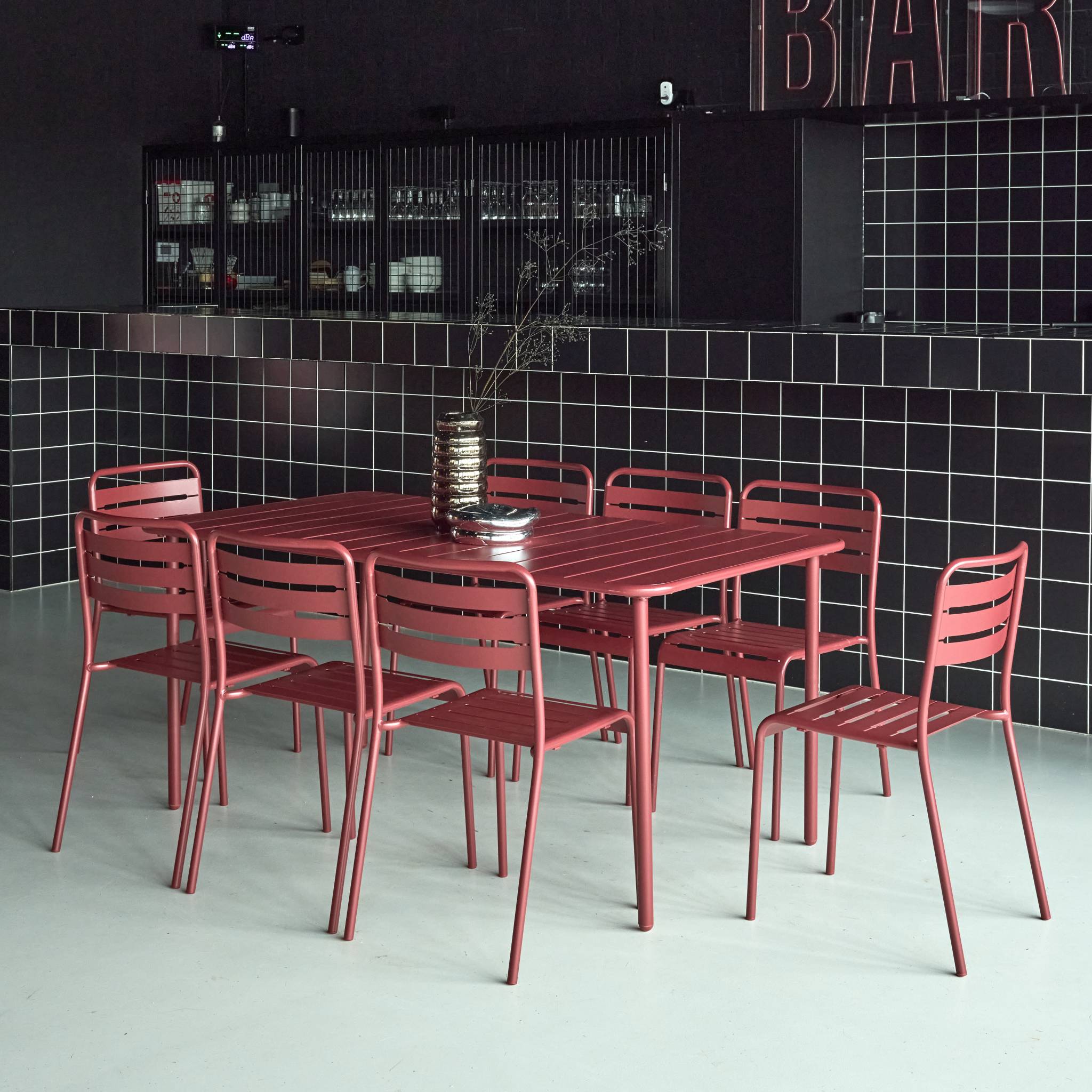 Table de jardin métal + 8 assises AMÉLIA