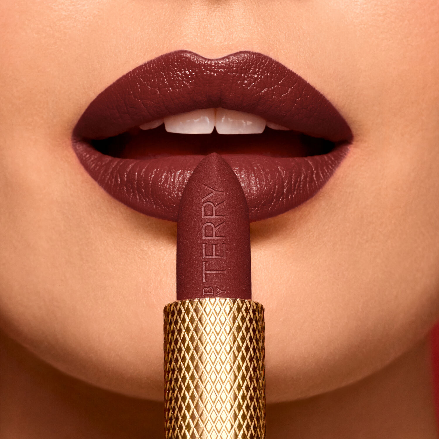 Rouge Opulent - Rouge à lèvres Sérum Hydra-Jeunesse