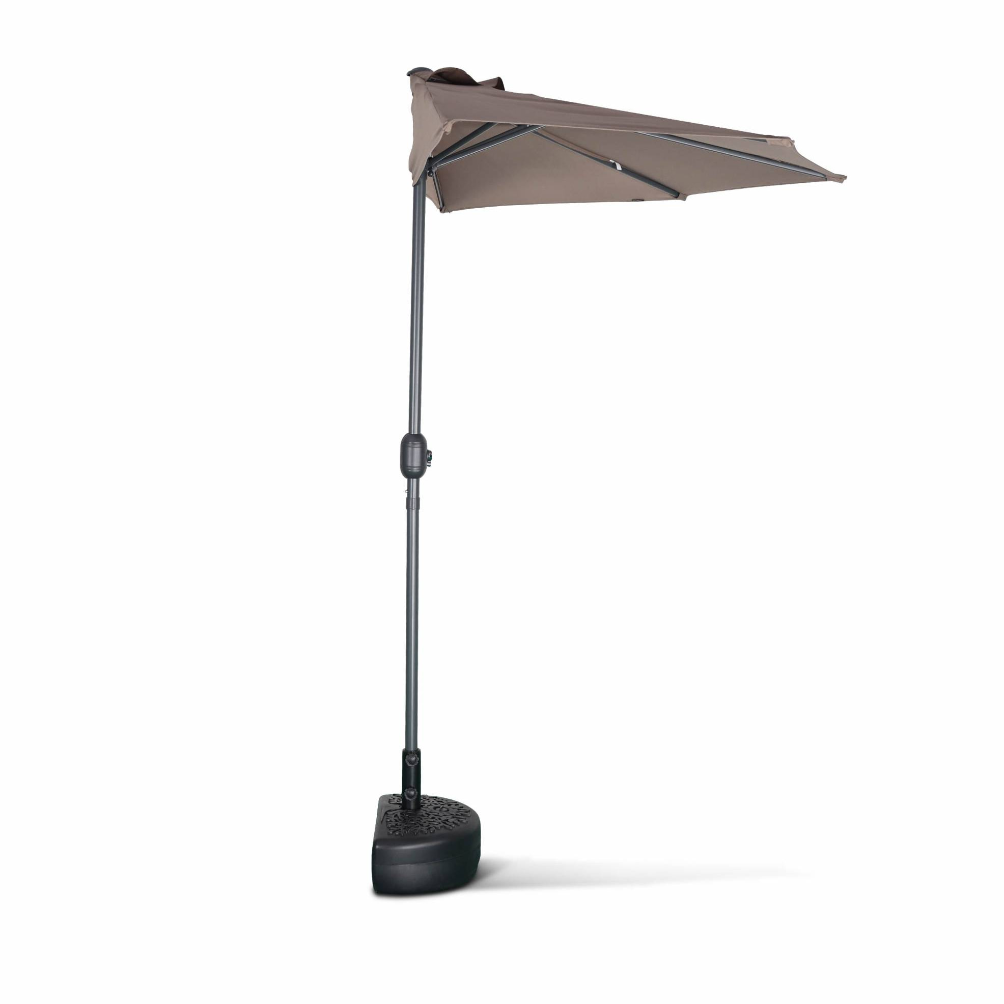 Parasol de balcon Ø250cm  – CALVI – Demi-parasol droit. mât central en aluminium avec manivelle d’ouverture. toile taupe