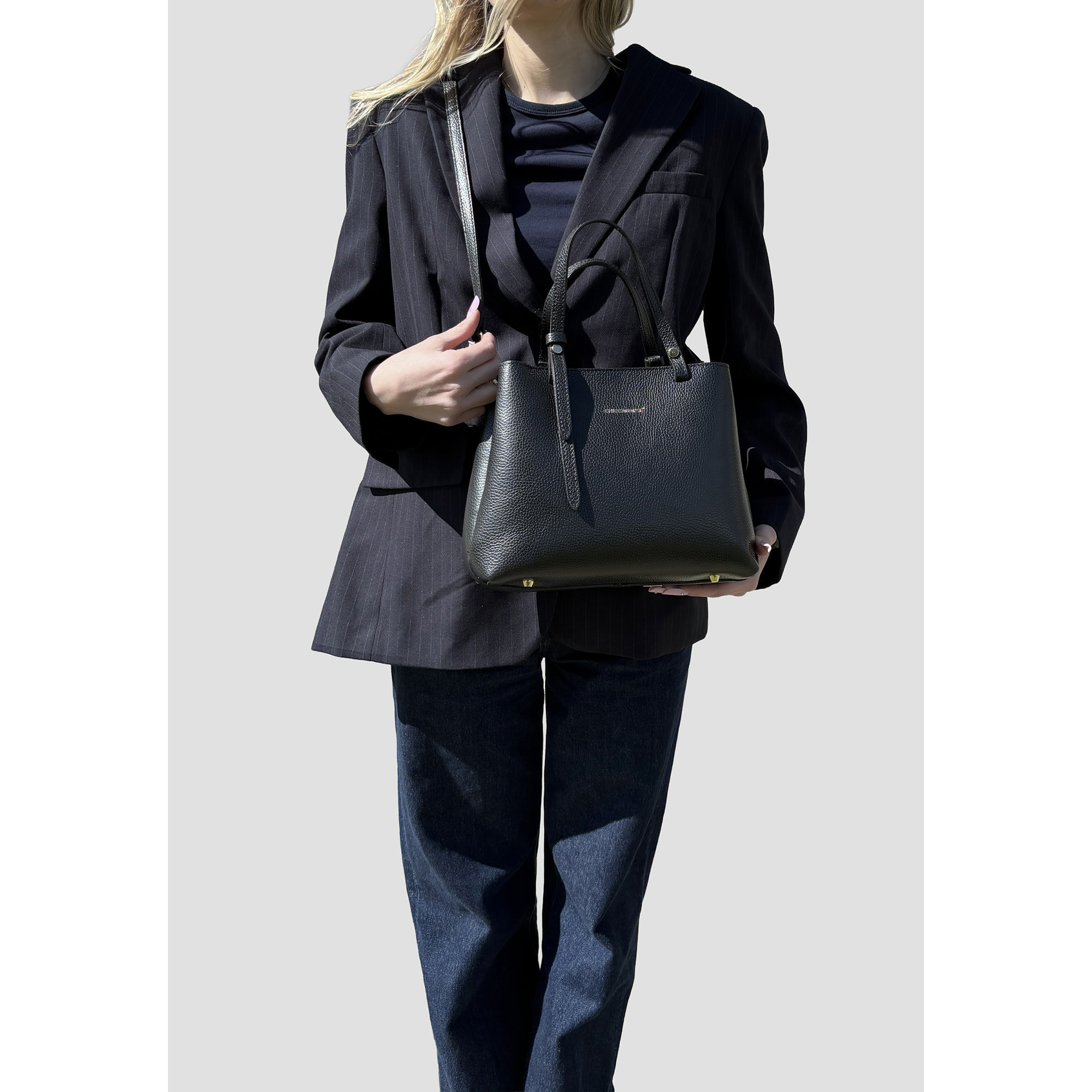 Borsa a Mano Elegante da Donna in Pelle Martellata con Tracolla