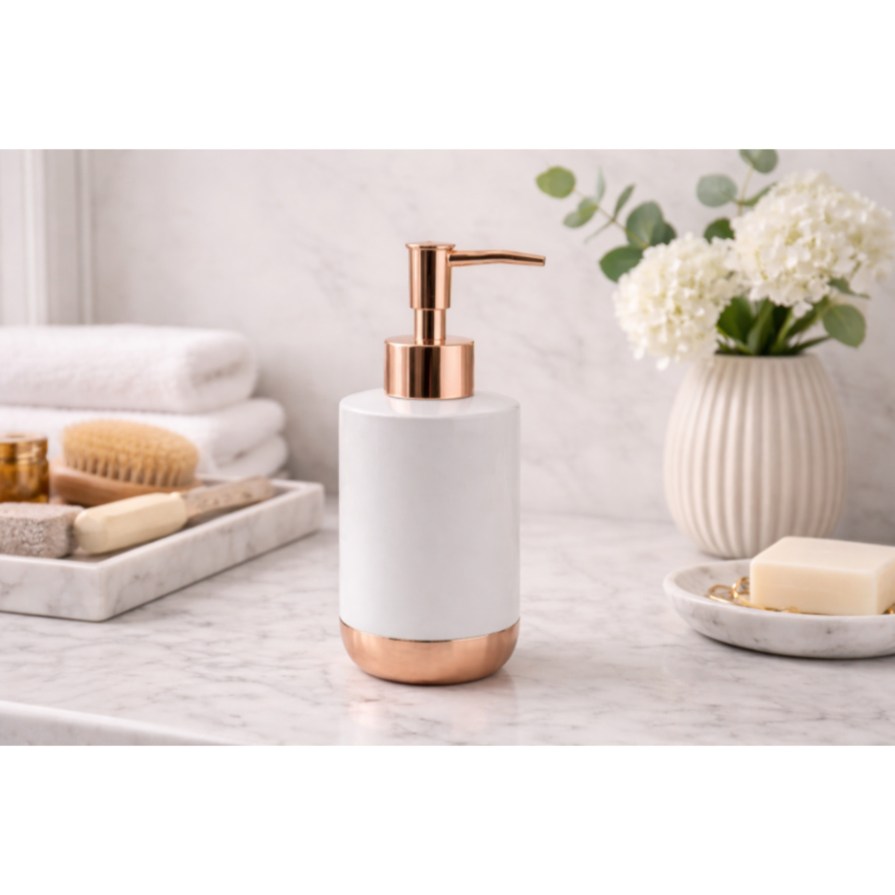 Distributeur de savon Céramique AMMAN Blanc & Doré MSV